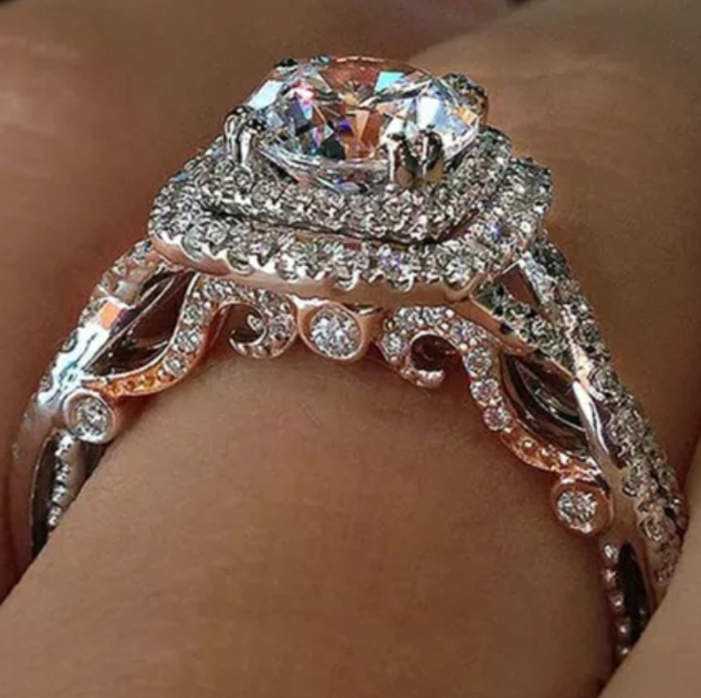 New Silver Two Tone Ring
